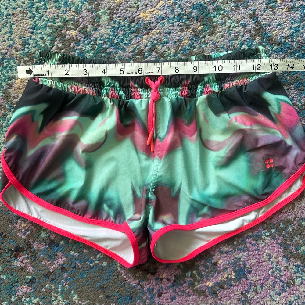🏃‍♀️Sweaty Betty Shorts🏃‍♀️ - Picture 2 of 7